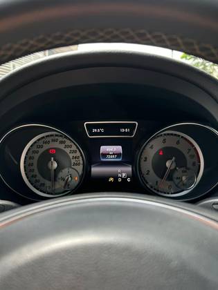 MERCEDES-BENZ GLA 200 1.6 CGI ADVANCE 16V TURBO FLEX 4P AUTOMÁTICO